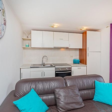 Apartment Ive Mlini Eksteriør billede